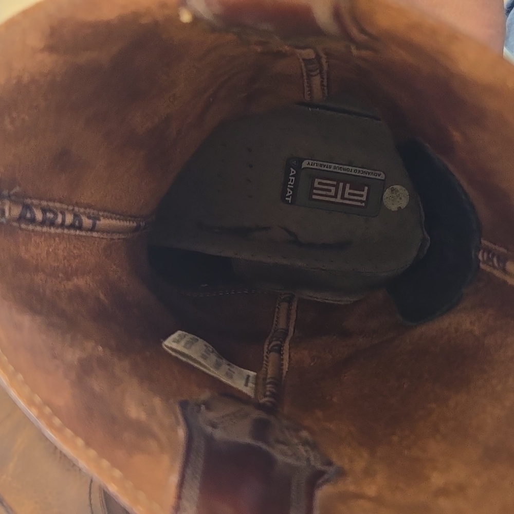 Ariat Cowboy Boots - Picture 9 of 12